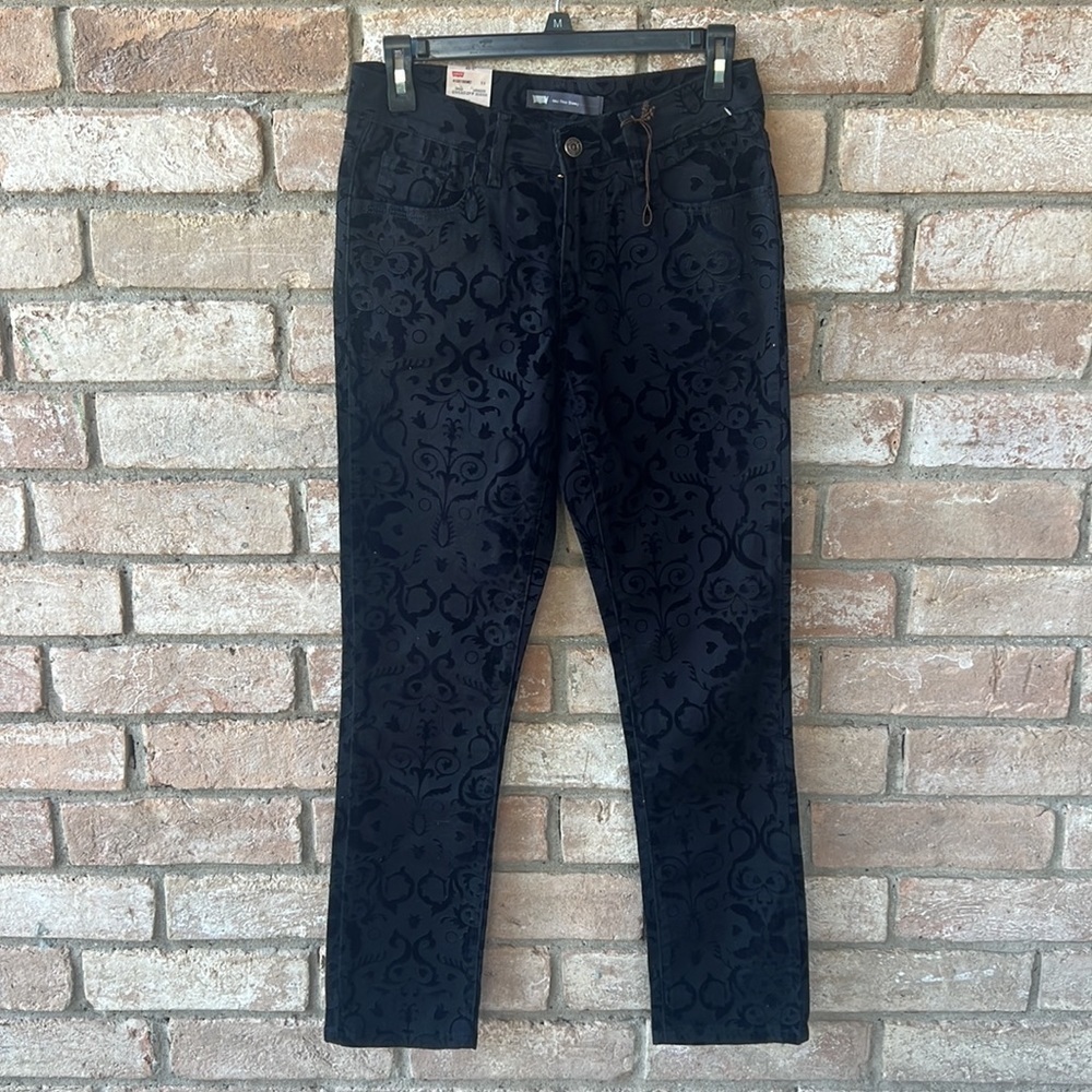Levis Mid Rise Skinny Jeans - Picture 6 of 10